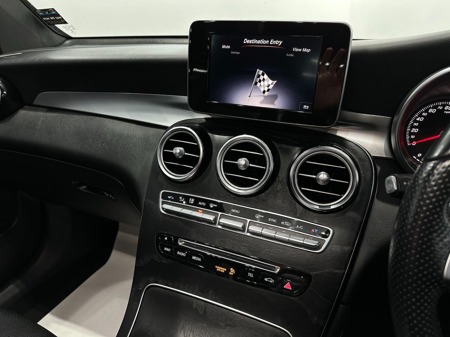 Used Mercedes-Benz GLC 2016 for sale - 76855897: Photo 35