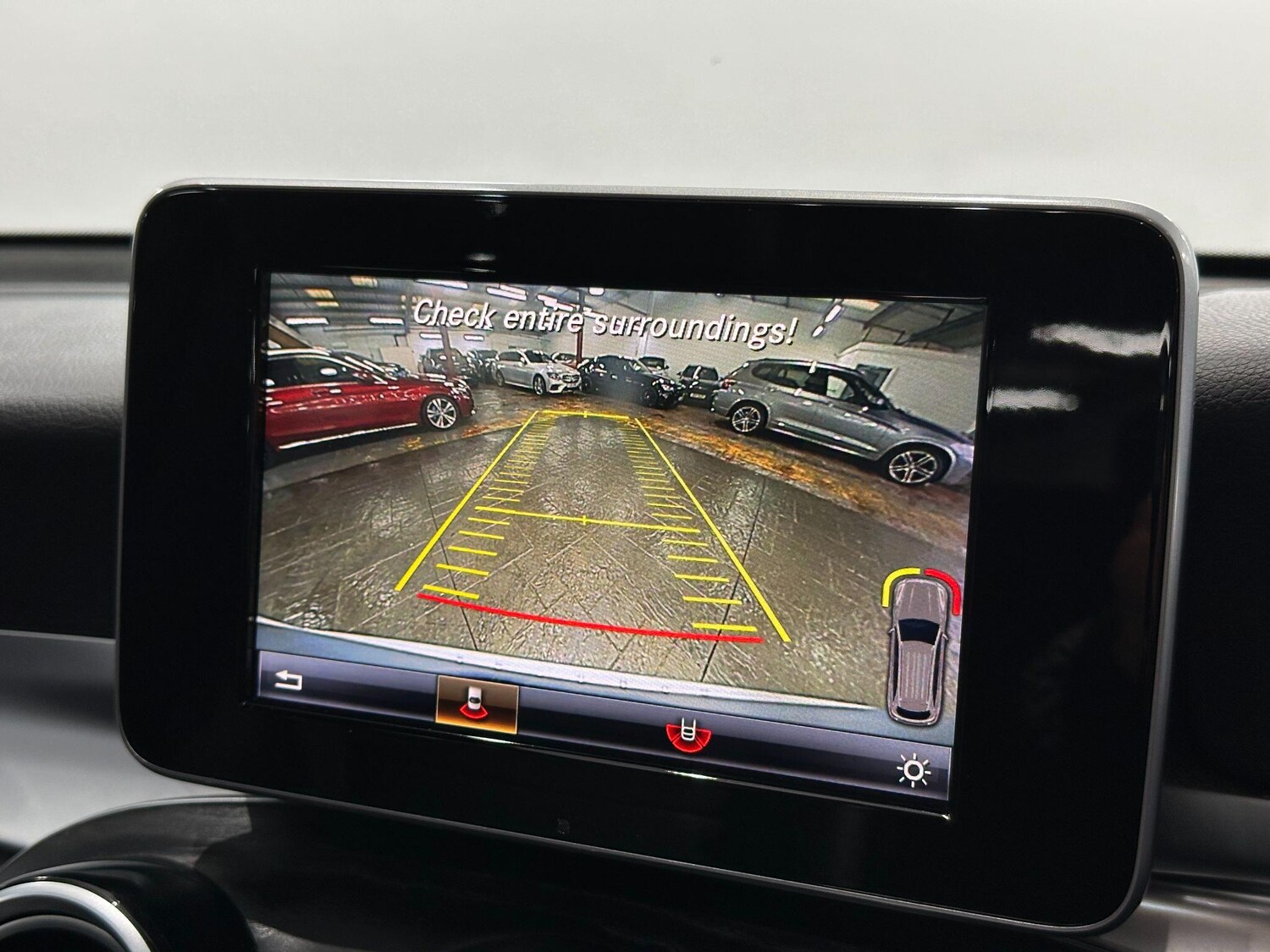 Used Mercedes-Benz GLC 2016 for sale - 76855897: Photo 40