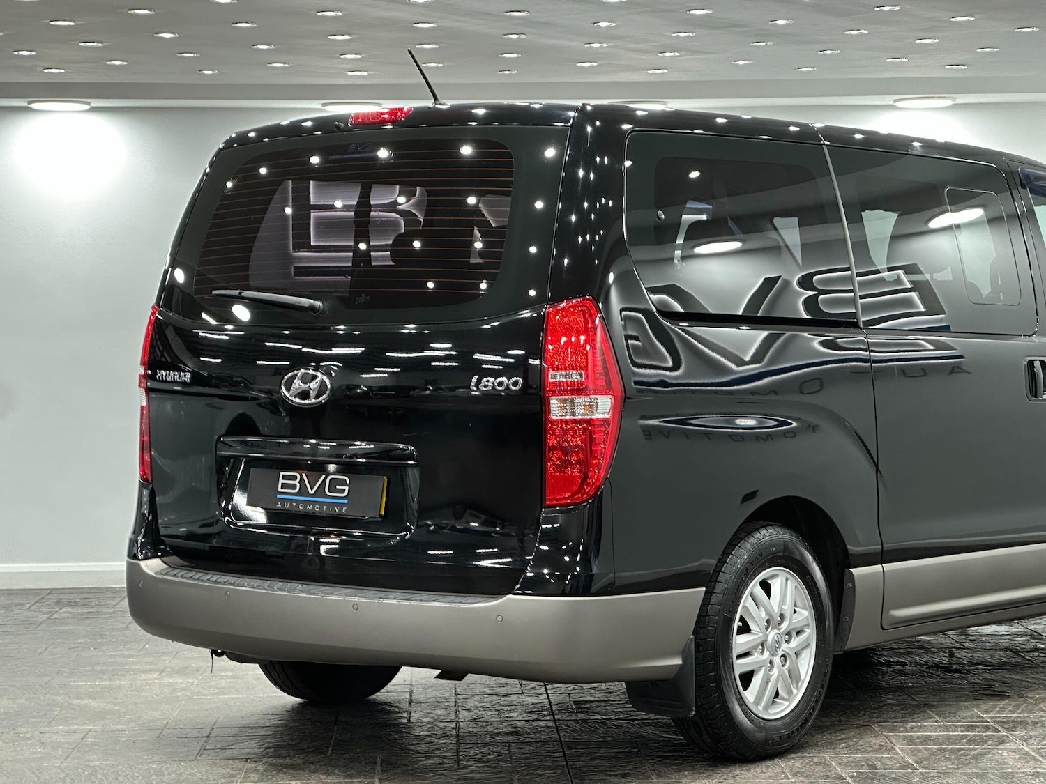 Used Hyundai i800 2016 for sale - 76671279: Photo 15