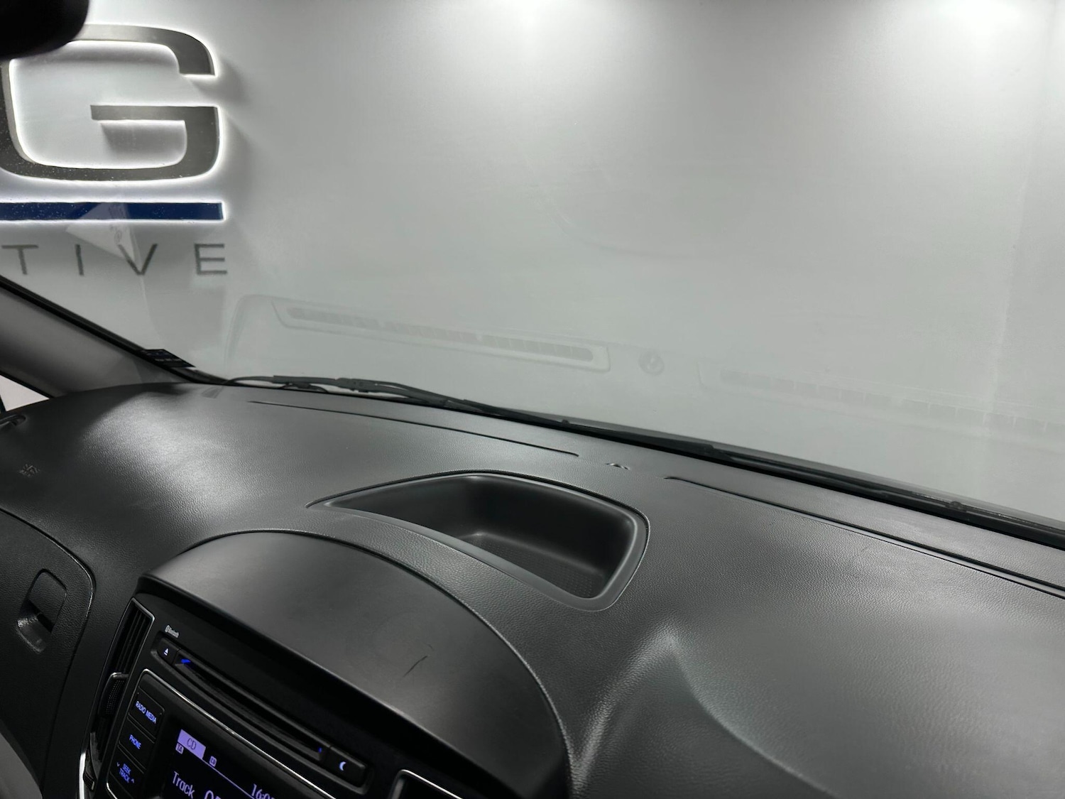 Used Hyundai i800 2016 for sale - 76671279: Photo 24