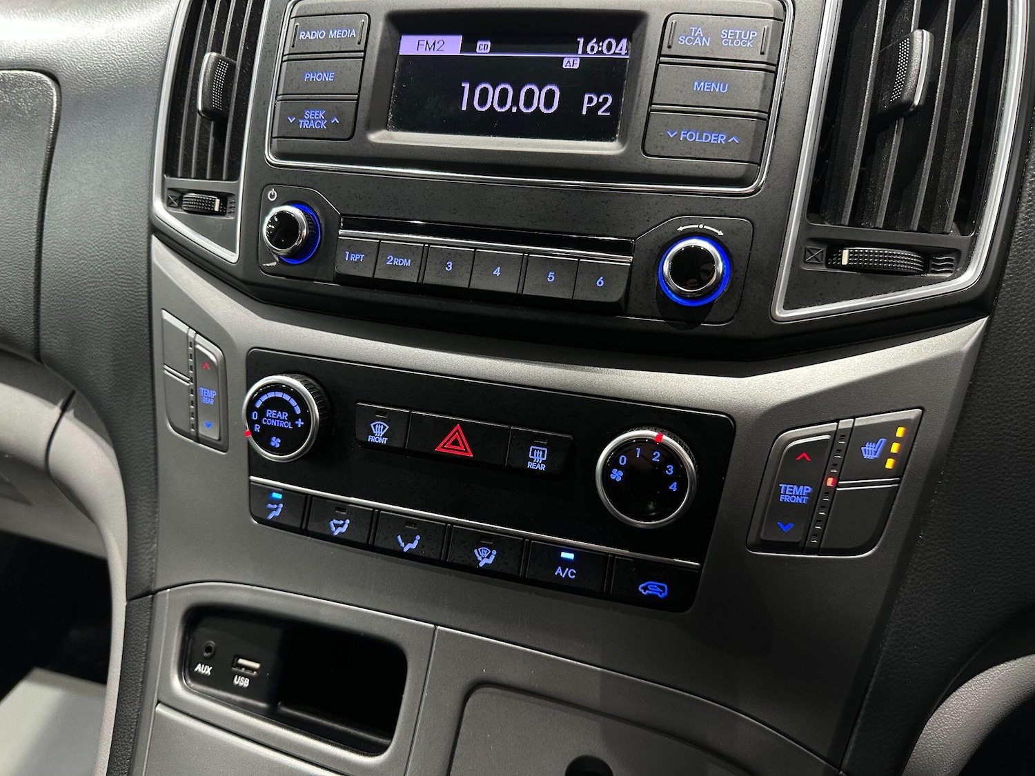 Used Hyundai i800 2016 for sale - 76671279: Photo 31