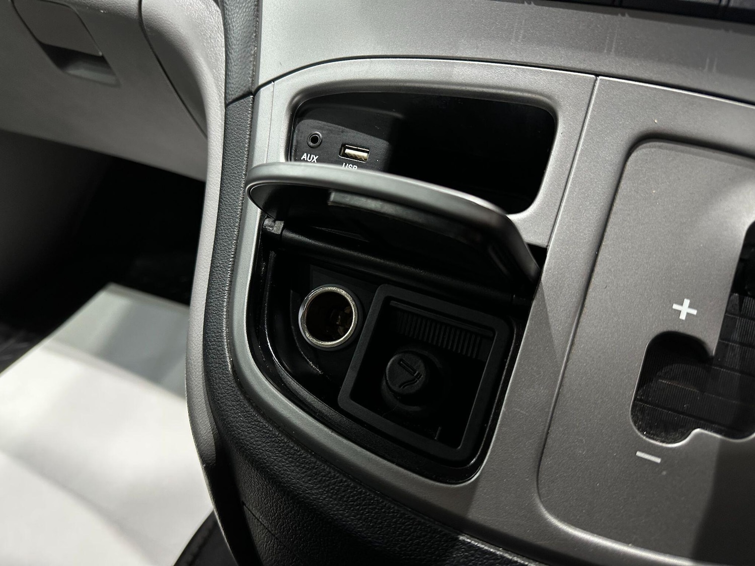 Used Hyundai i800 2016 for sale - 76671279: Photo 33