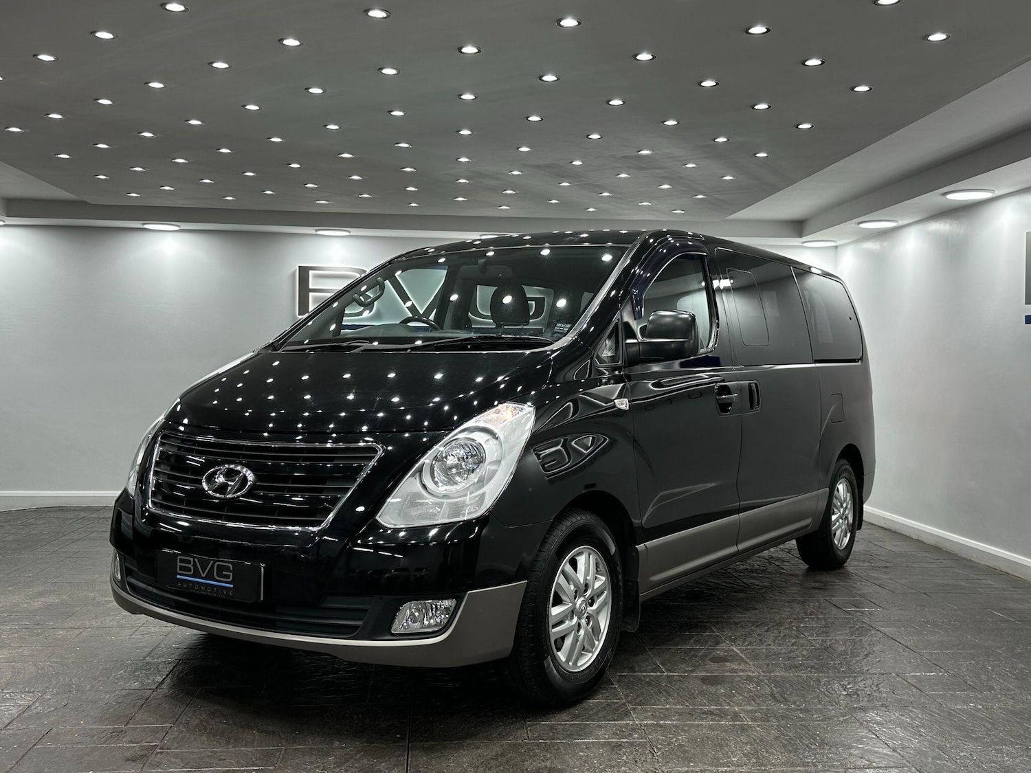 Used Hyundai i800 2016 for sale - 76671279: Photo 6