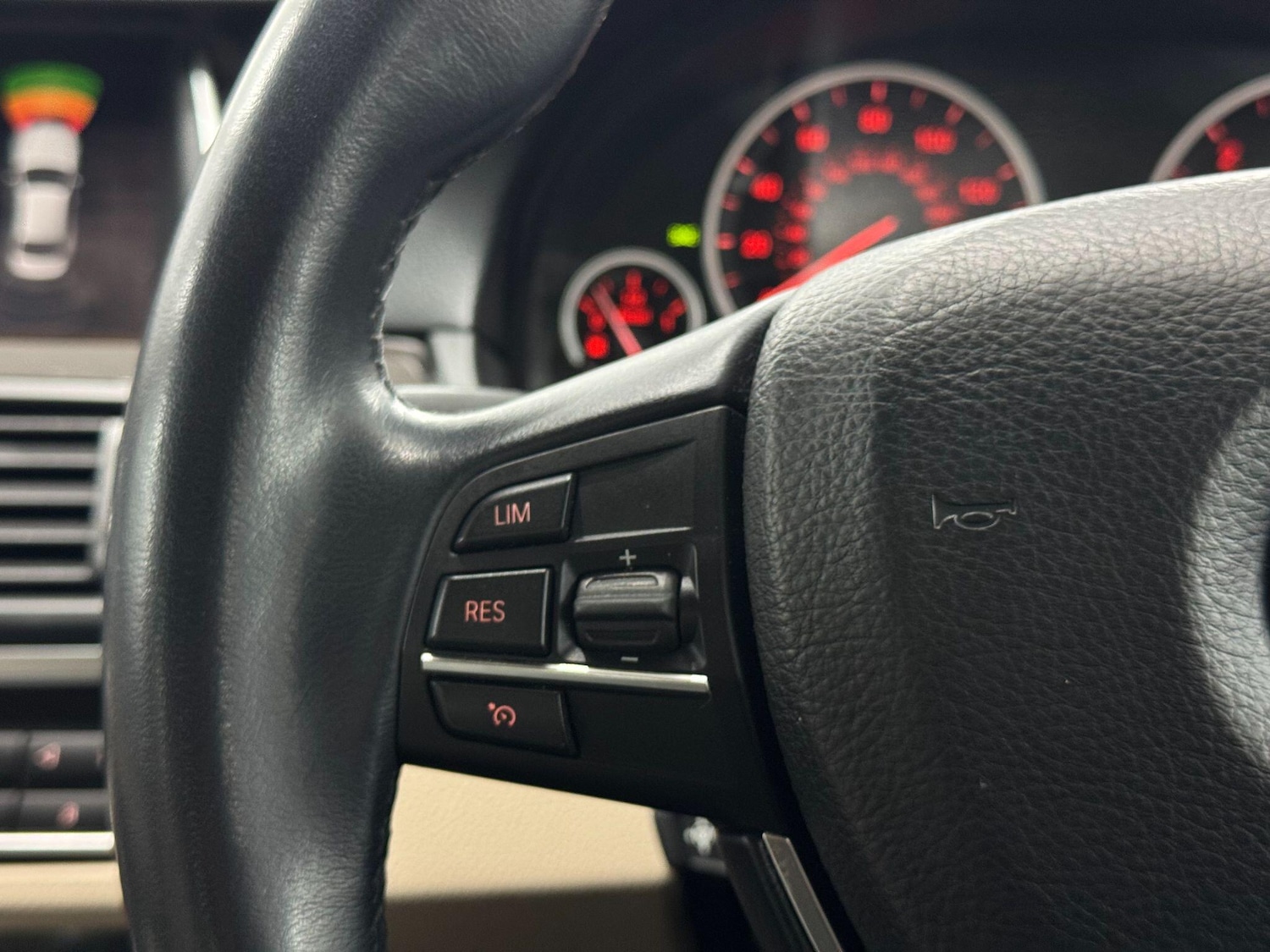 Used BMW 5 Series 2015 for sale - 78148181: Photo 45