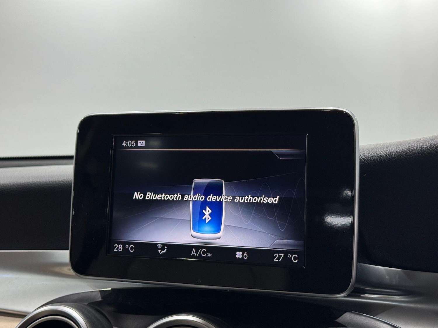 Used Mercedes-Benz GLC 2016 for sale - 77216126: Photo 36