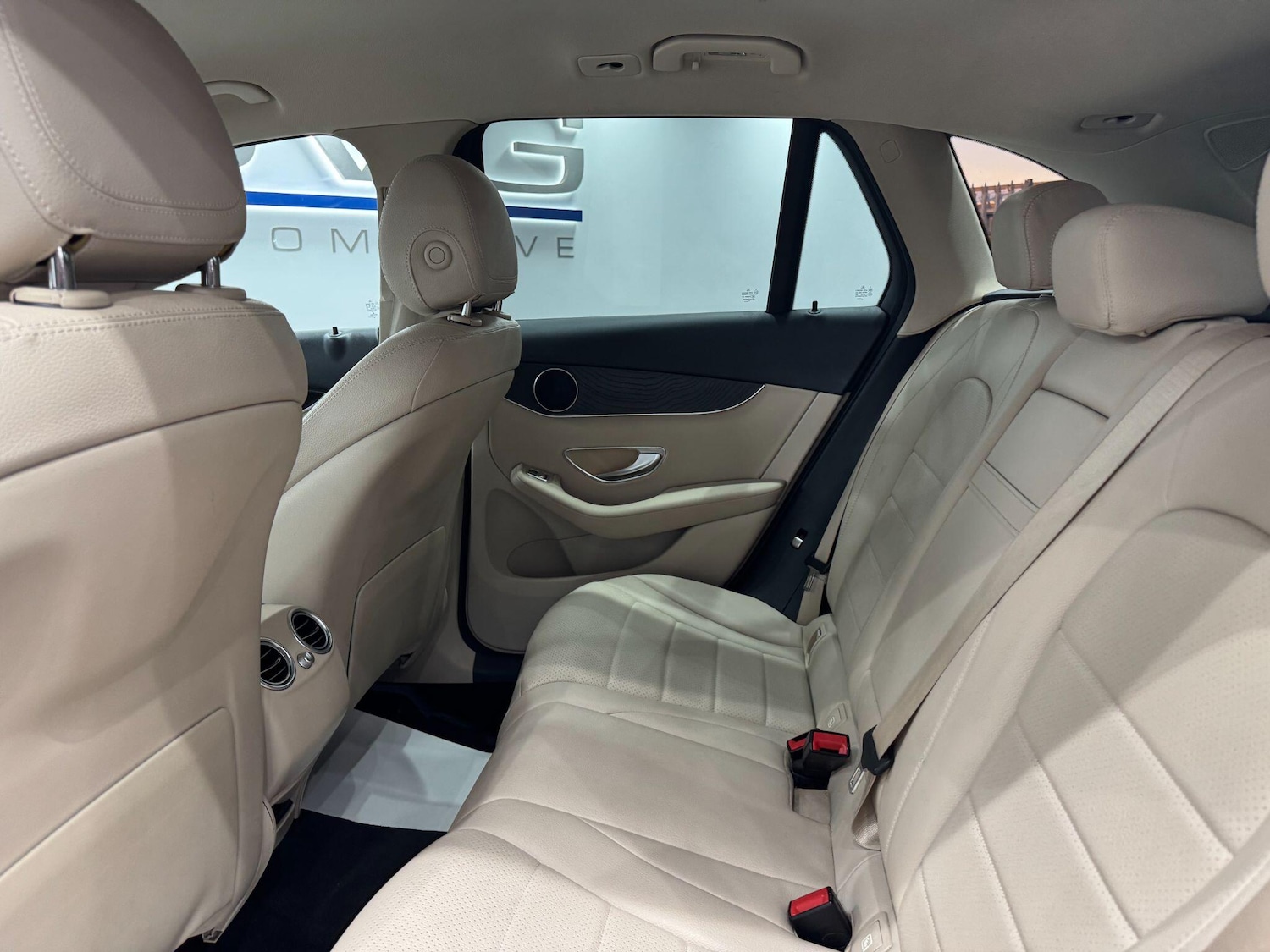 Used Mercedes-Benz GLC 2016 for sale - 77216126: Photo 54