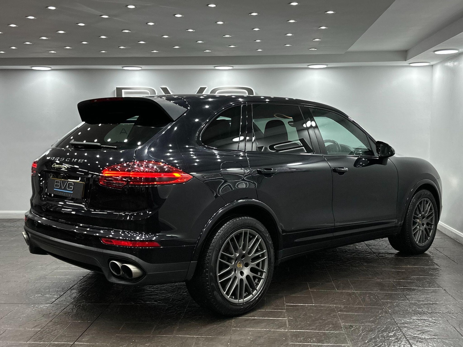 Used Porsche Cayenne 2017 for sale - 76850246: Photo 11