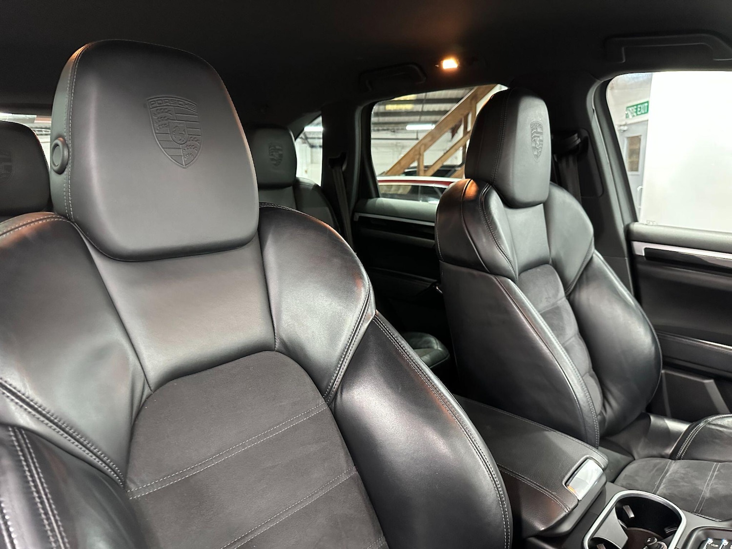 Used Porsche Cayenne 2017 for sale - 76850246: Photo 28