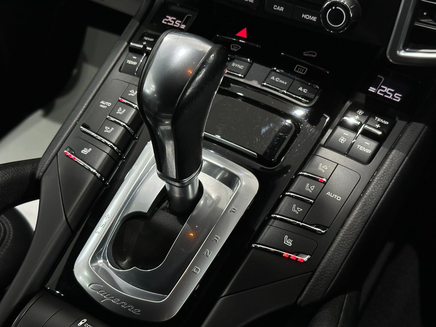 Used Porsche Cayenne 2017 for sale - 76850246: Photo 42