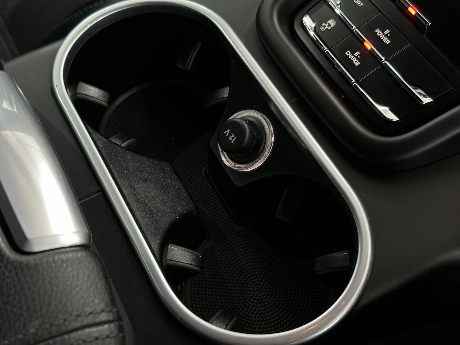 Used Porsche Cayenne 2017 for sale - 76850246: Photo 44