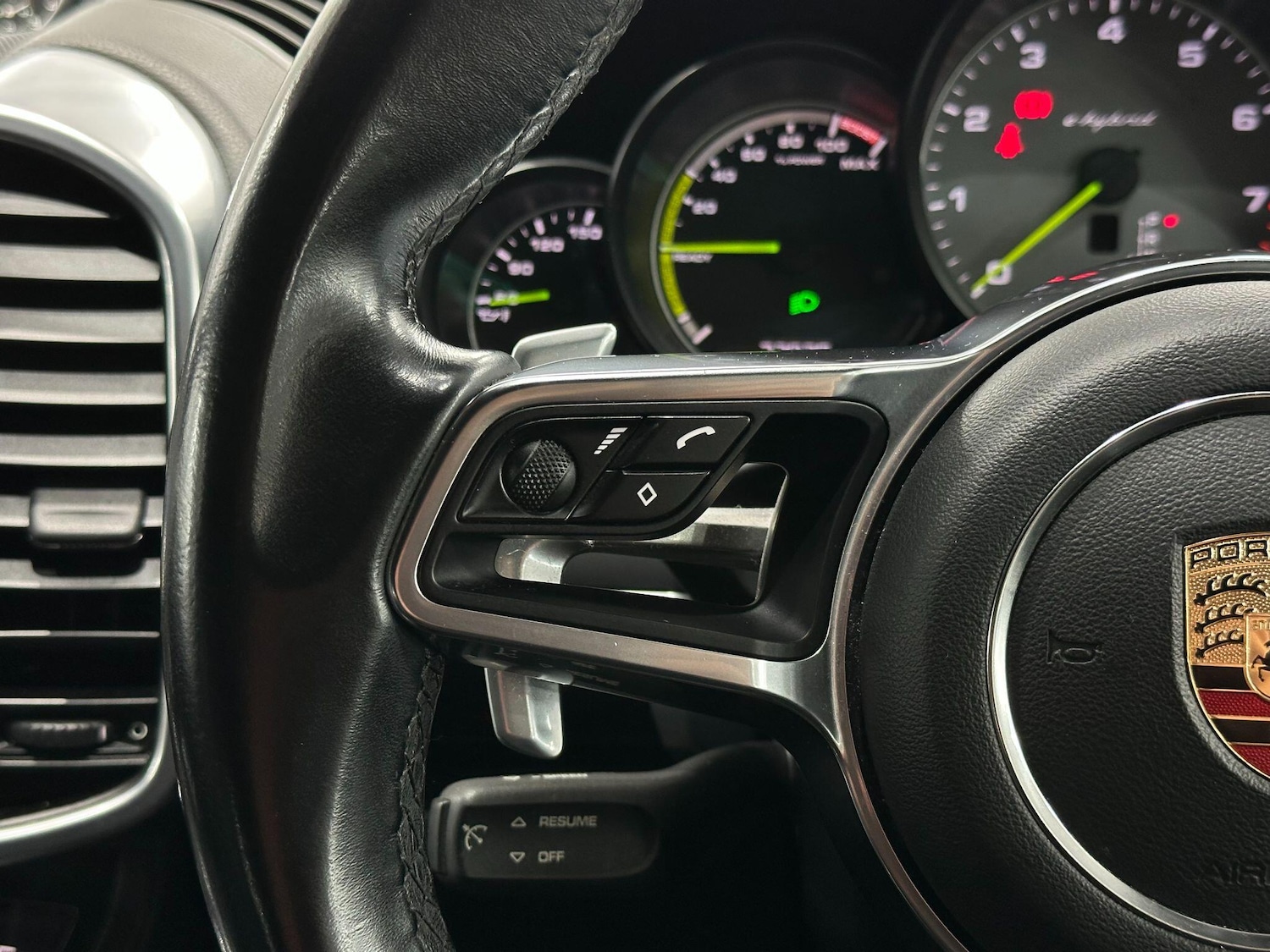 Used Porsche Cayenne 2017 for sale - 76850246: Photo 48