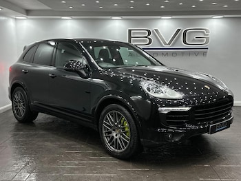 Used Porsche Cayenne 2017 for sale - 76850246: Photo