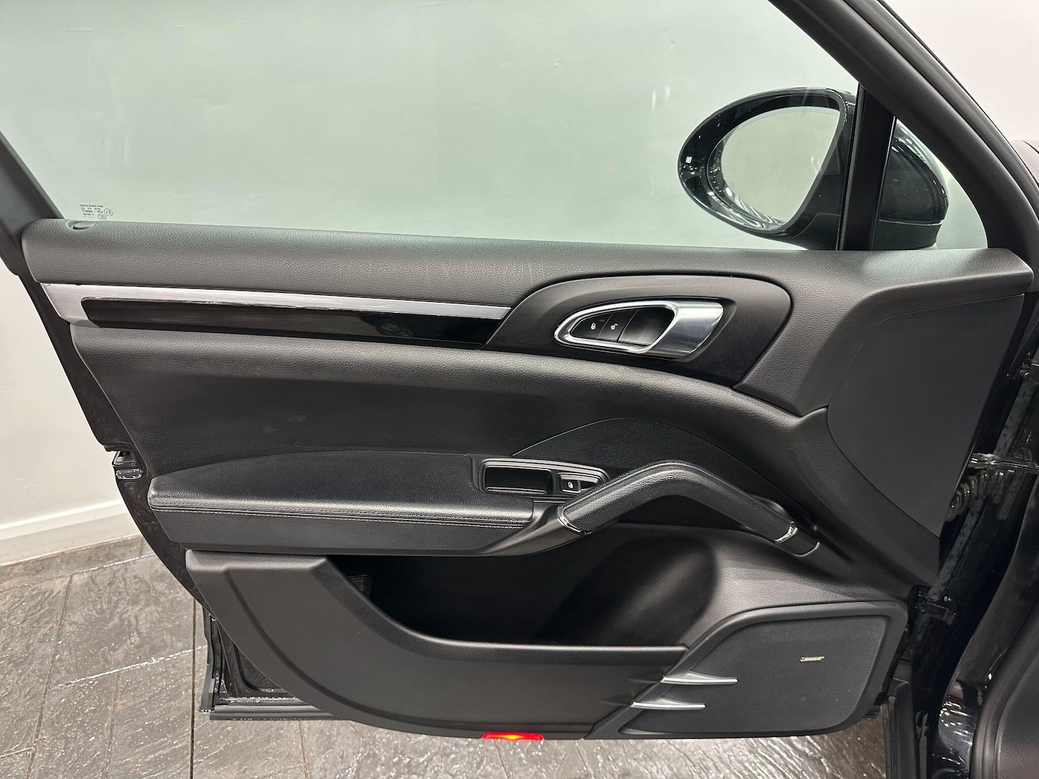 Used Porsche Cayenne 2017 for sale - 76850246: Photo 53