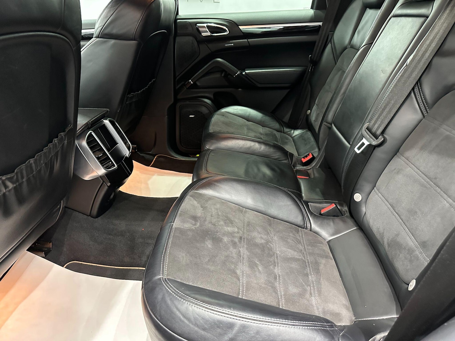 Used Porsche Cayenne 2017 for sale - 76850246: Photo 57