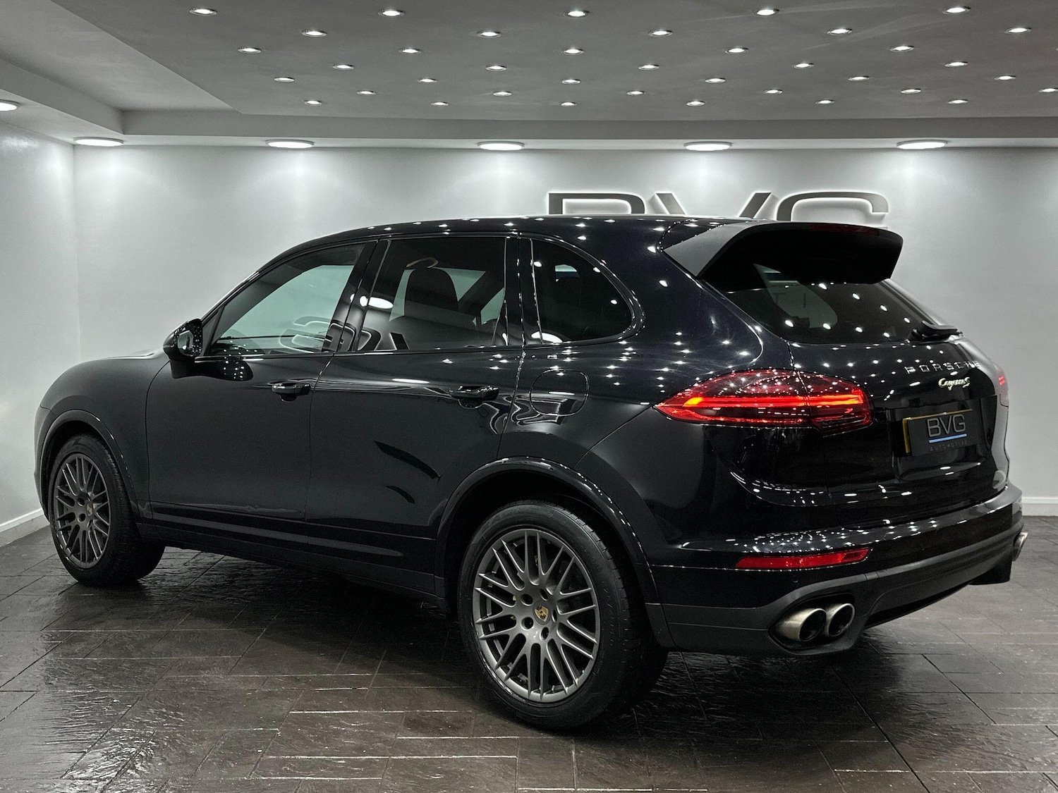 Used Porsche Cayenne 2017 for sale - 76850246: Photo 9