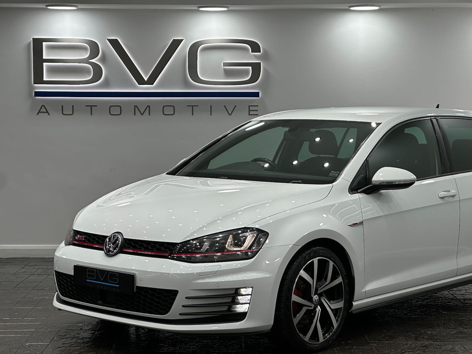 Used Volkswagen Golf 2015 for sale - 76752880: Photo 15