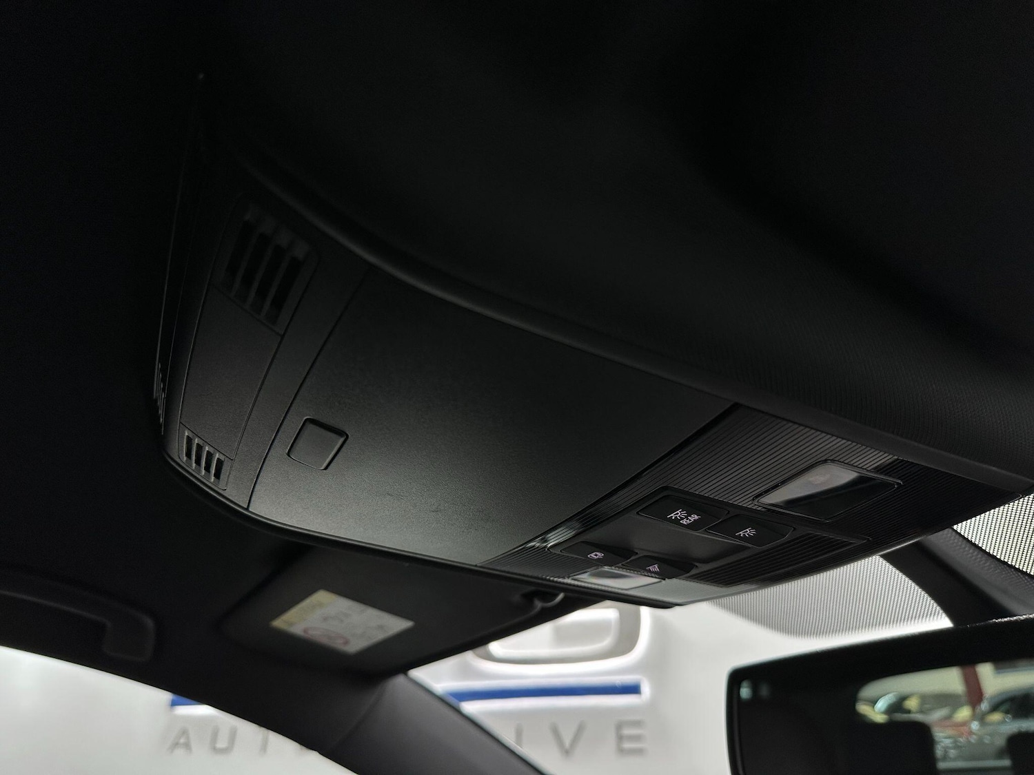 Used Volkswagen Golf 2015 for sale - 76752880: Photo 31