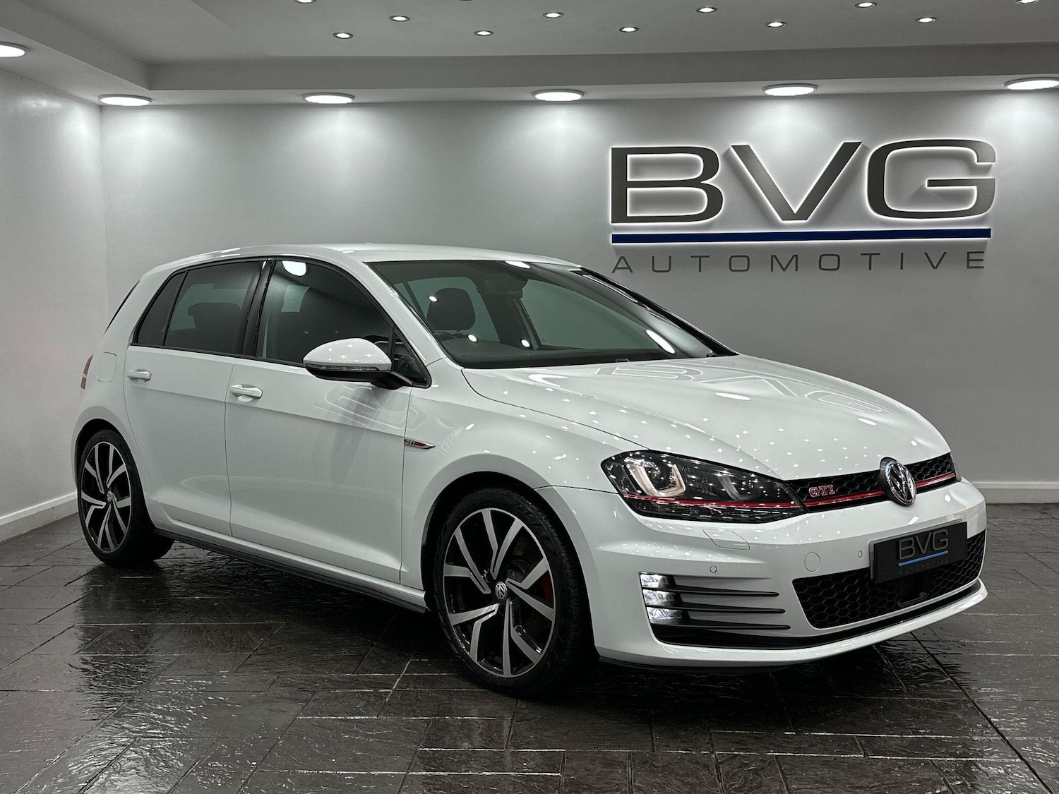 Used Volkswagen Golf 2015 for sale - 76752880: Photo 4