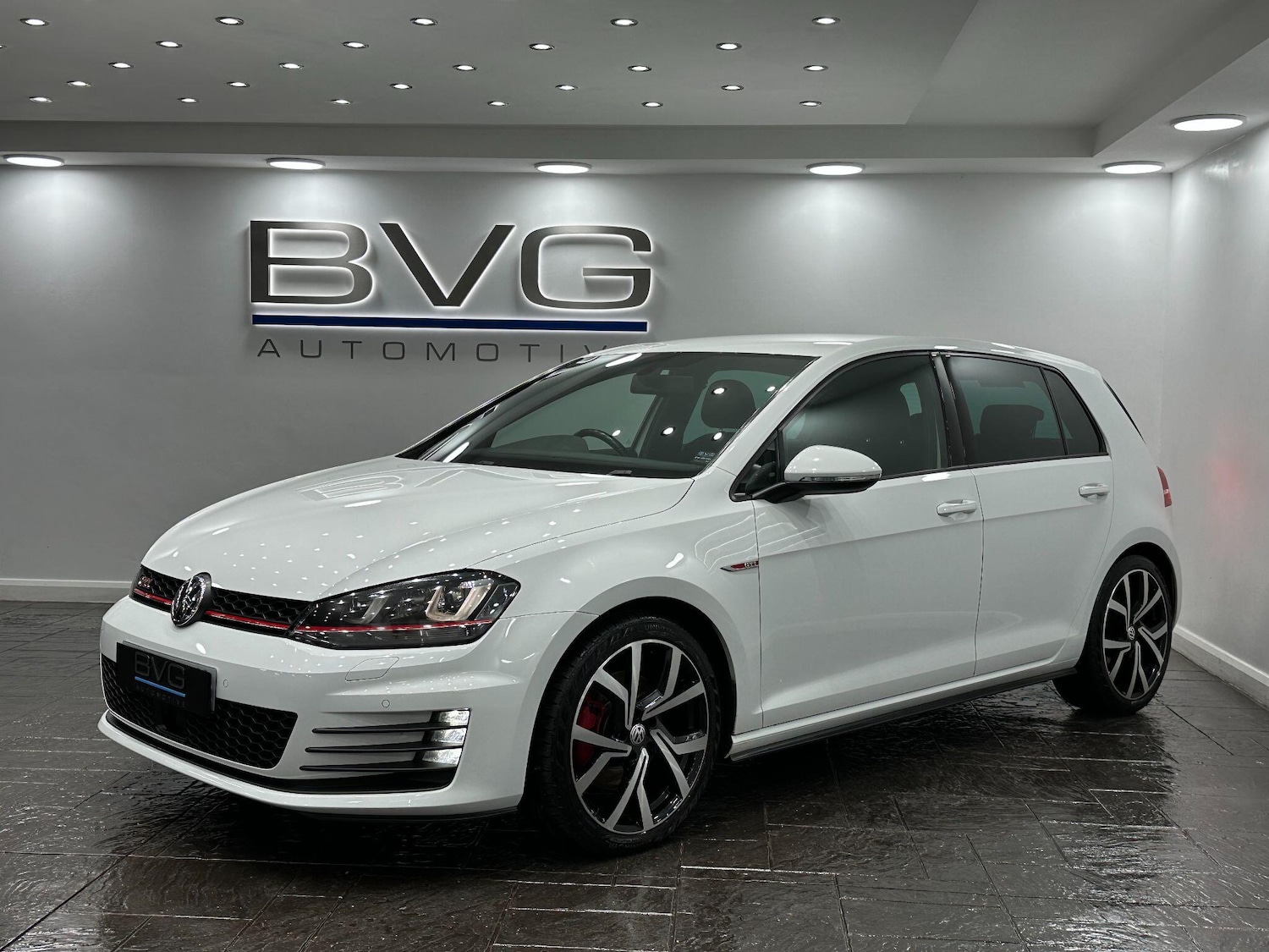 Used Volkswagen Golf 2015 for sale - 76752880: Photo 6
