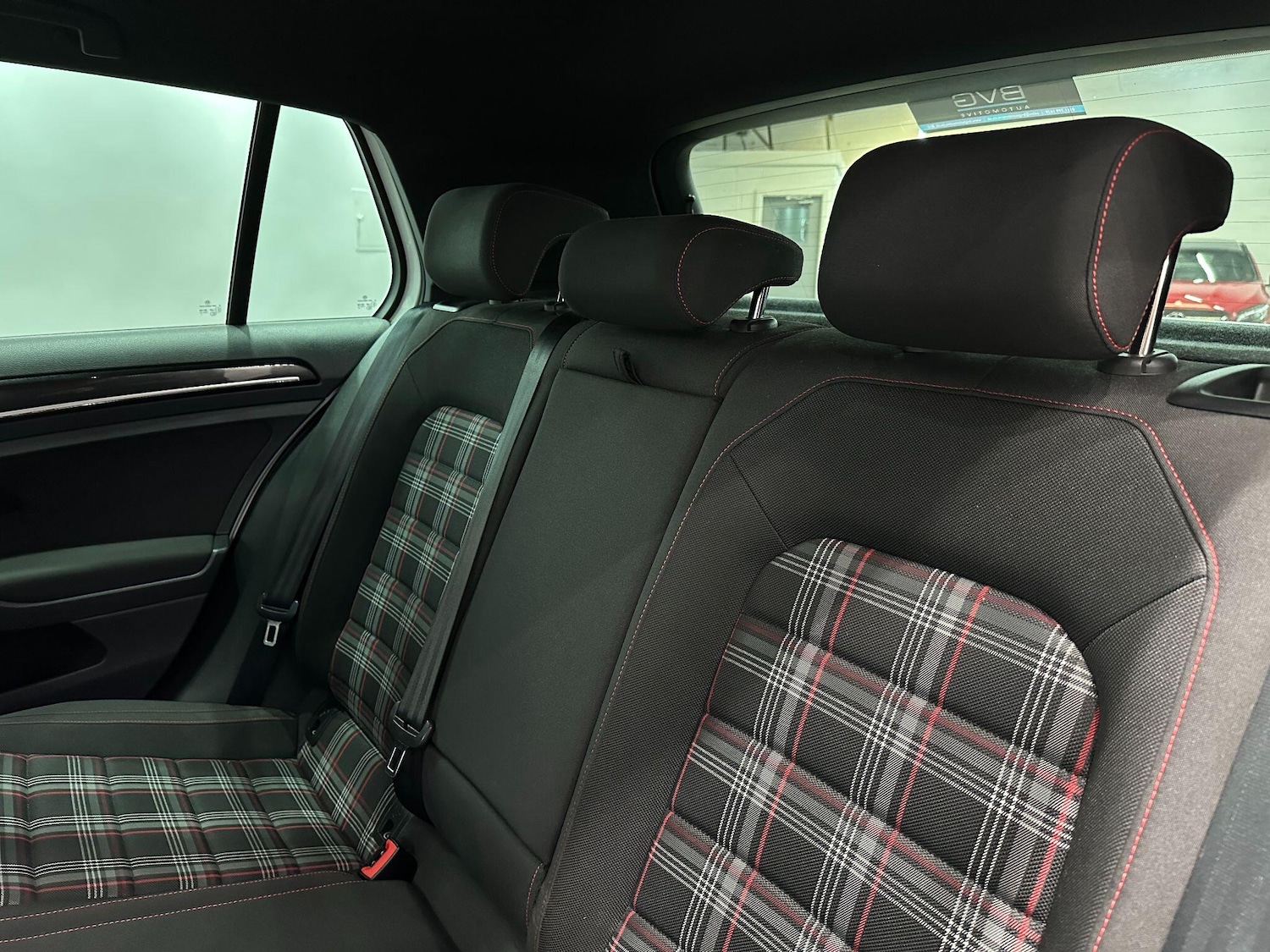 Used Volkswagen Golf 2015 for sale - 76752880: Photo 64