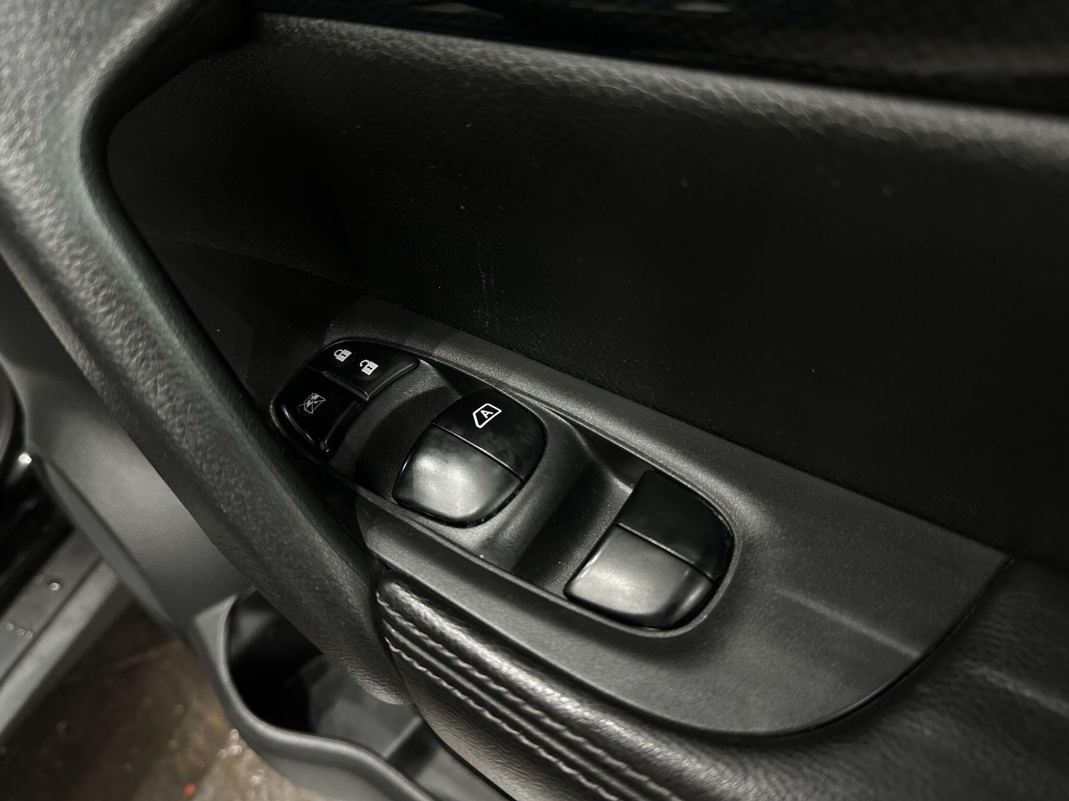 Used Nissan X-Trail 2017 for sale - 76743055: Photo 31