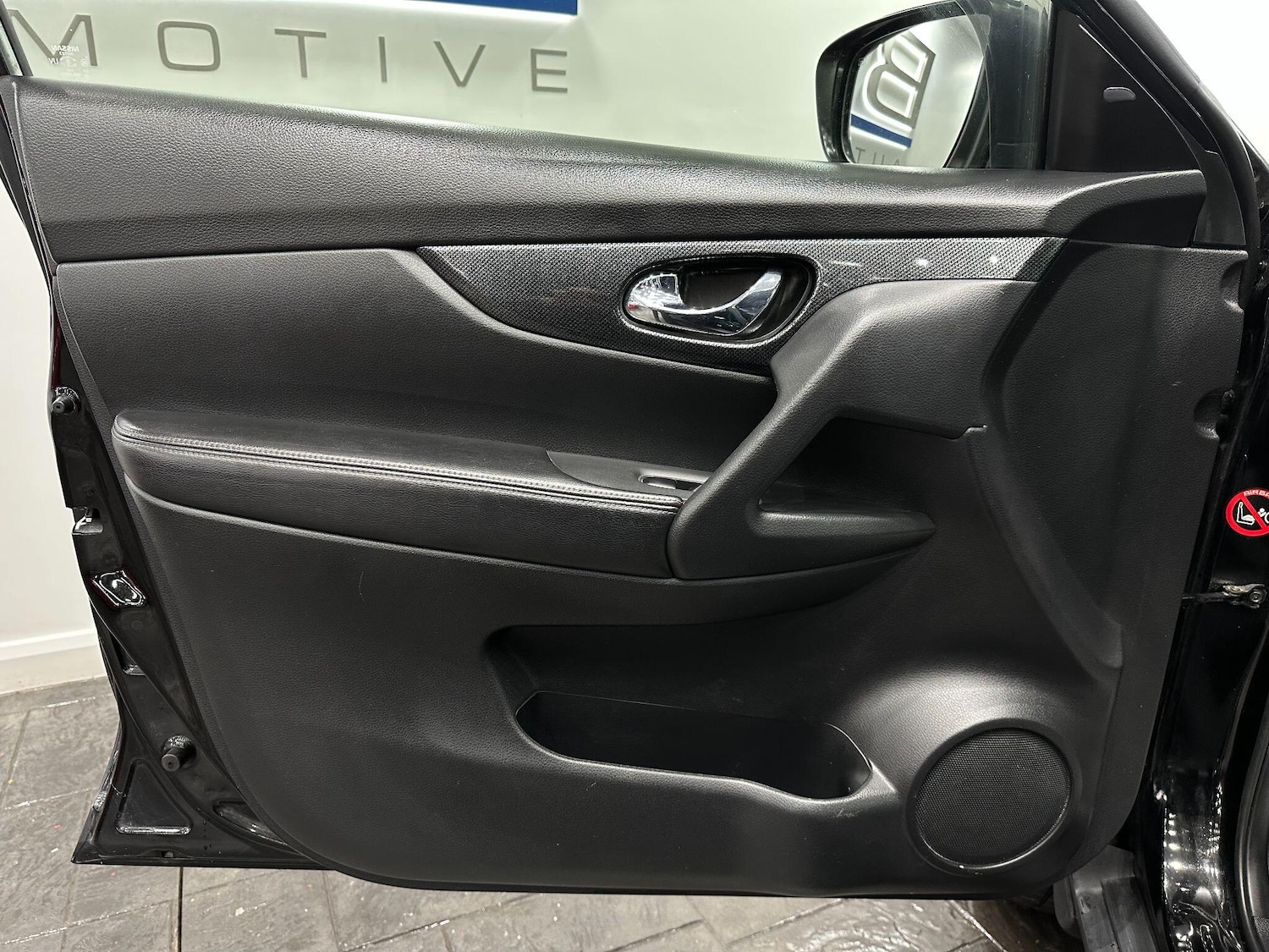 Used Nissan X-Trail 2017 for sale - 76743055: Photo 49