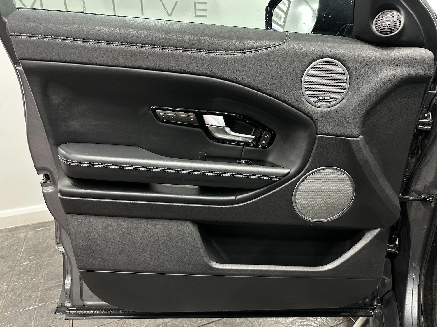 Used Land Rover Range Rover Evoque 2016 for sale - 76715549: Photo 48