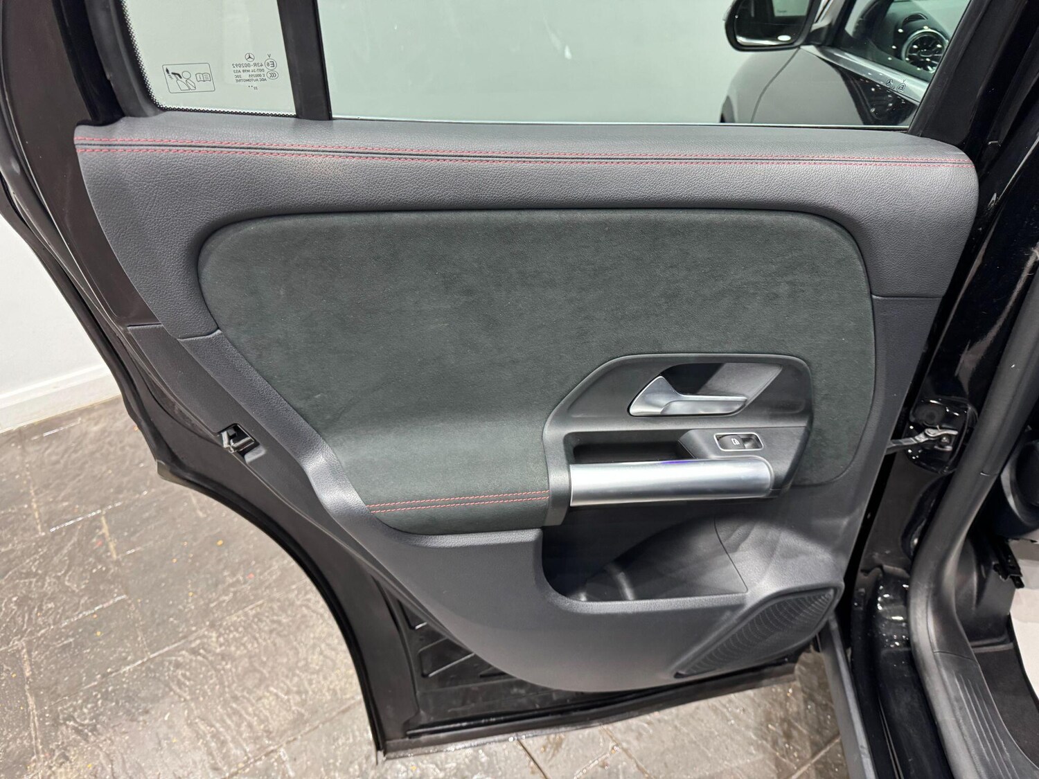 Used Mercedes-Benz GLA 2023 for sale - 77882887: Photo 51