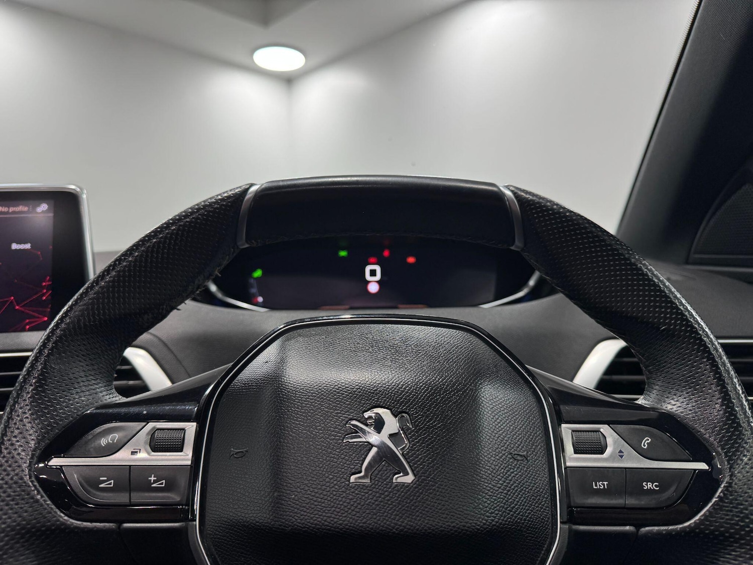 Used Peugeot 3008 2018 for sale - 77254862: Photo 42