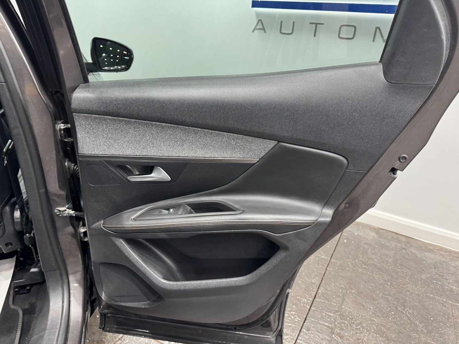 Used Peugeot 3008 2018 for sale - 77254862: Photo 54