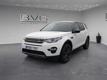 Used Land Rover Discovery Sport 2017 for sale - 77657869: Photo