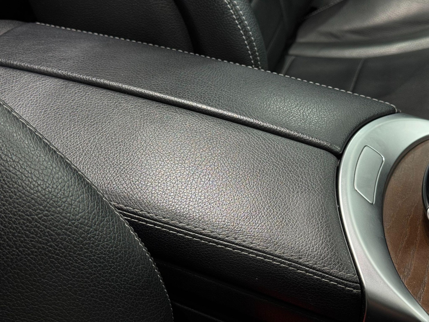 Used Mercedes-Benz C Class 2015 for sale - 77166485: Photo 44