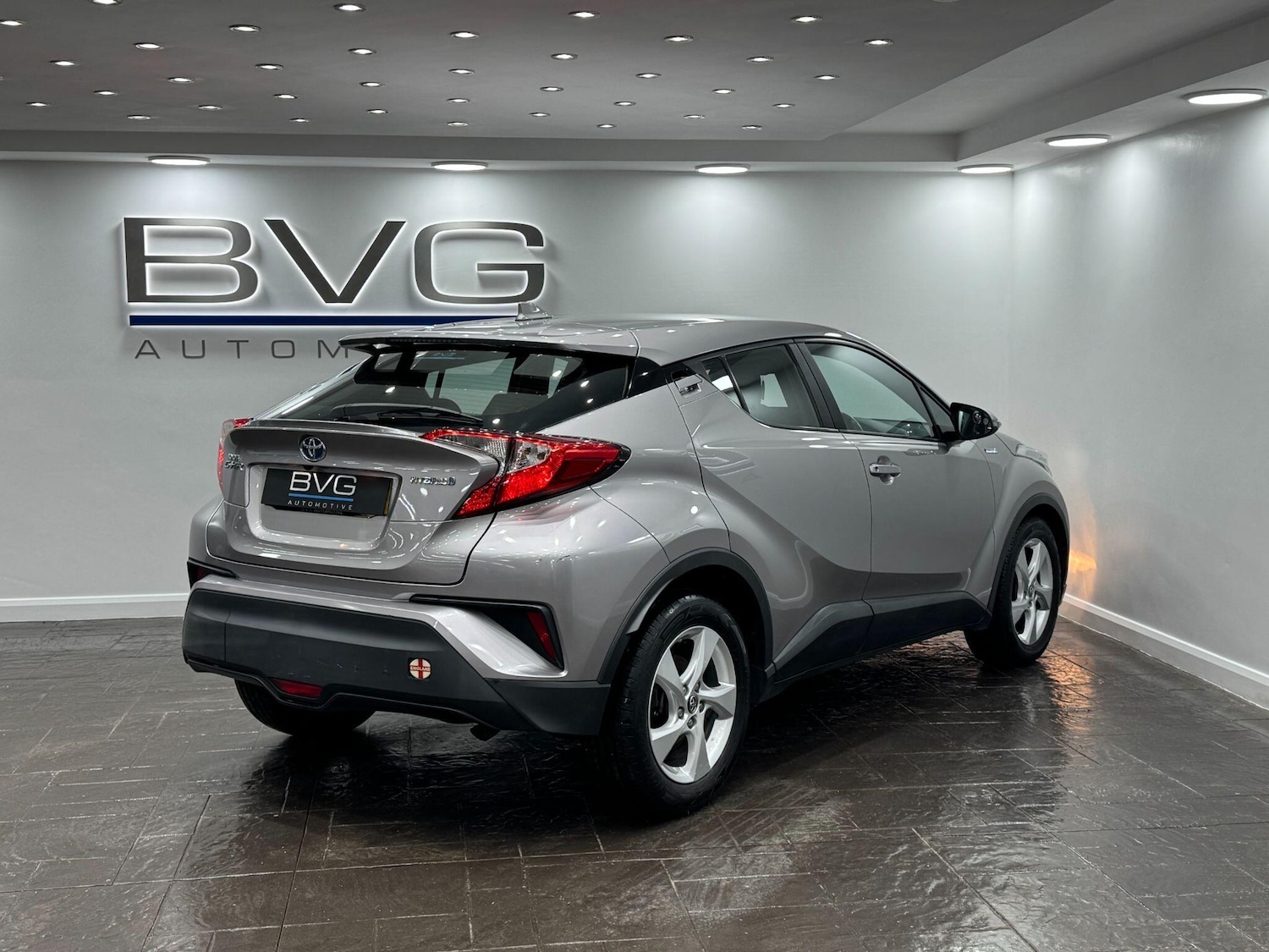 Used Toyota C-HR 2017 for sale - 78184423: Photo 11