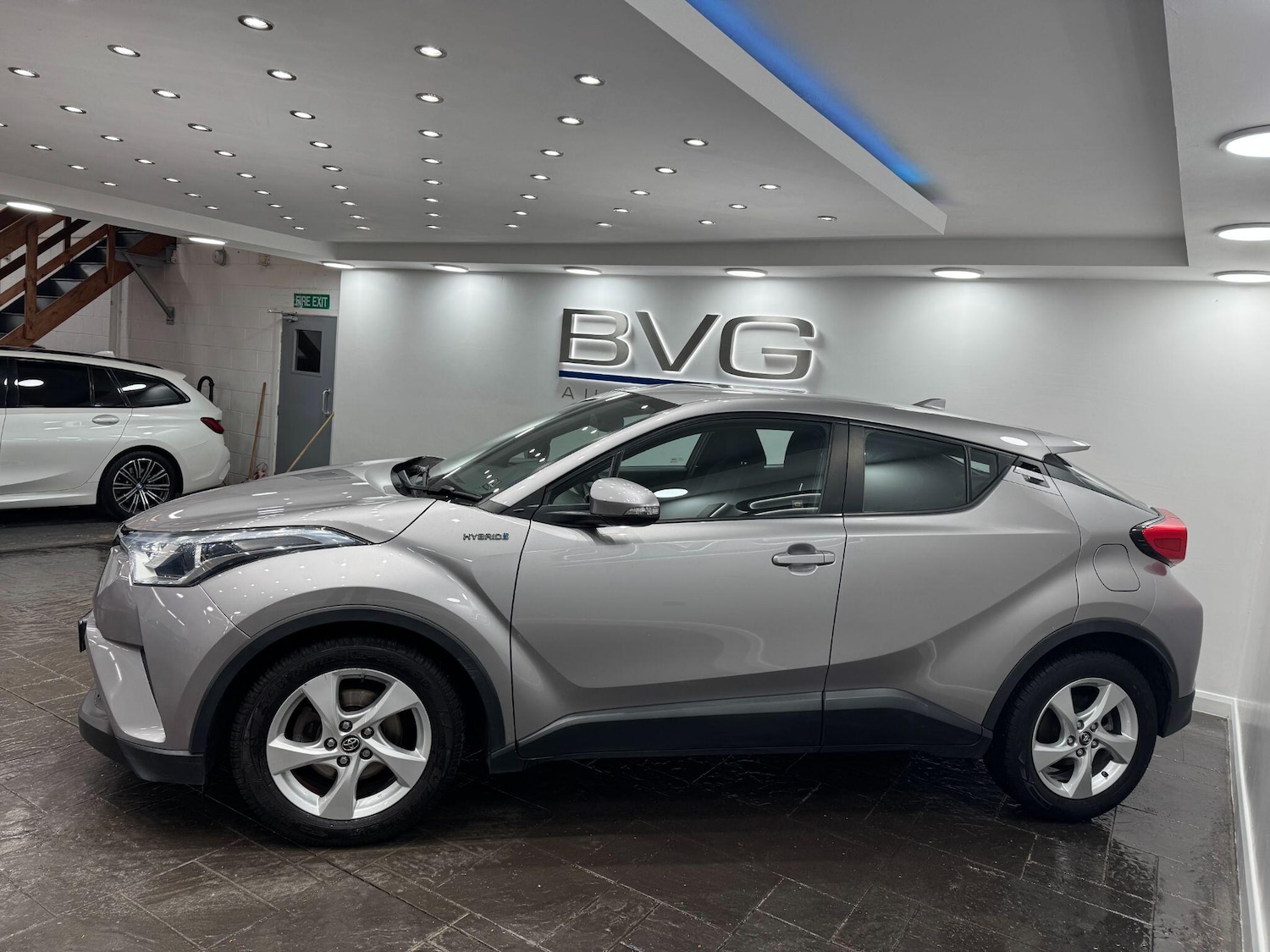 Used Toyota C-HR 2017 for sale - 78184423: Photo 7