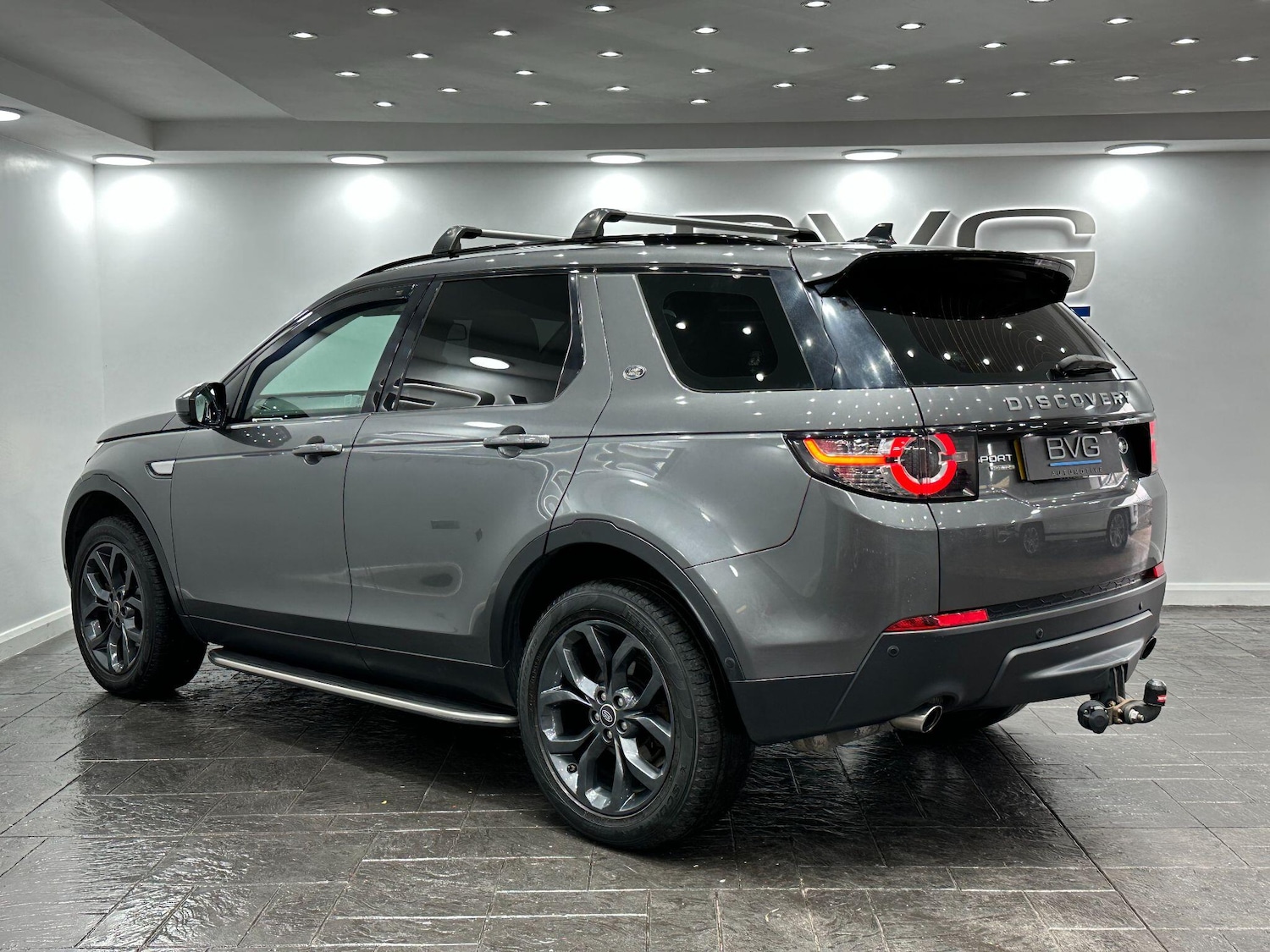 Used Land Rover Discovery Sport 2016 for sale - 76151661: Photo 10