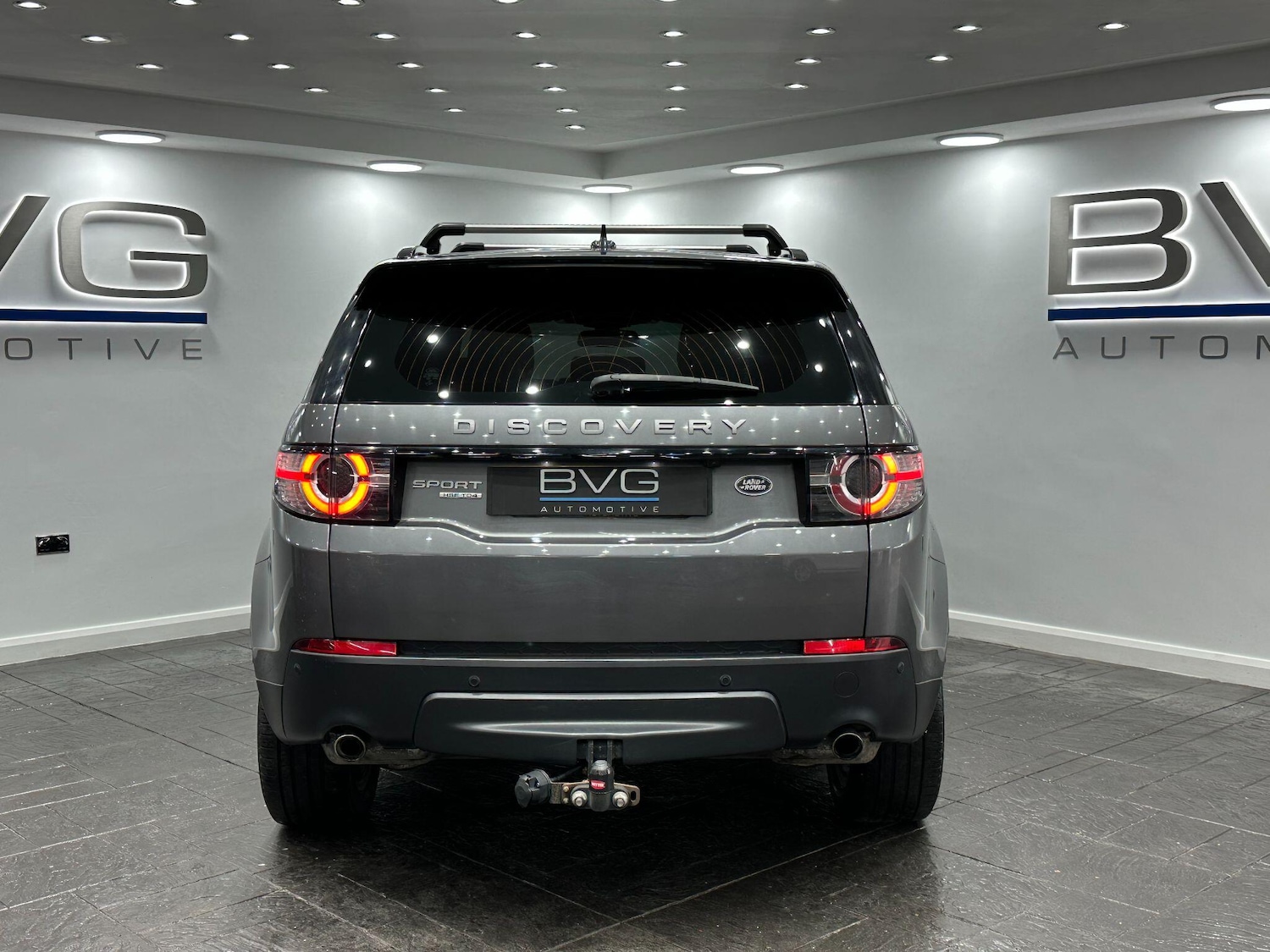Used Land Rover Discovery Sport 2016 for sale - 76151661: Photo 11