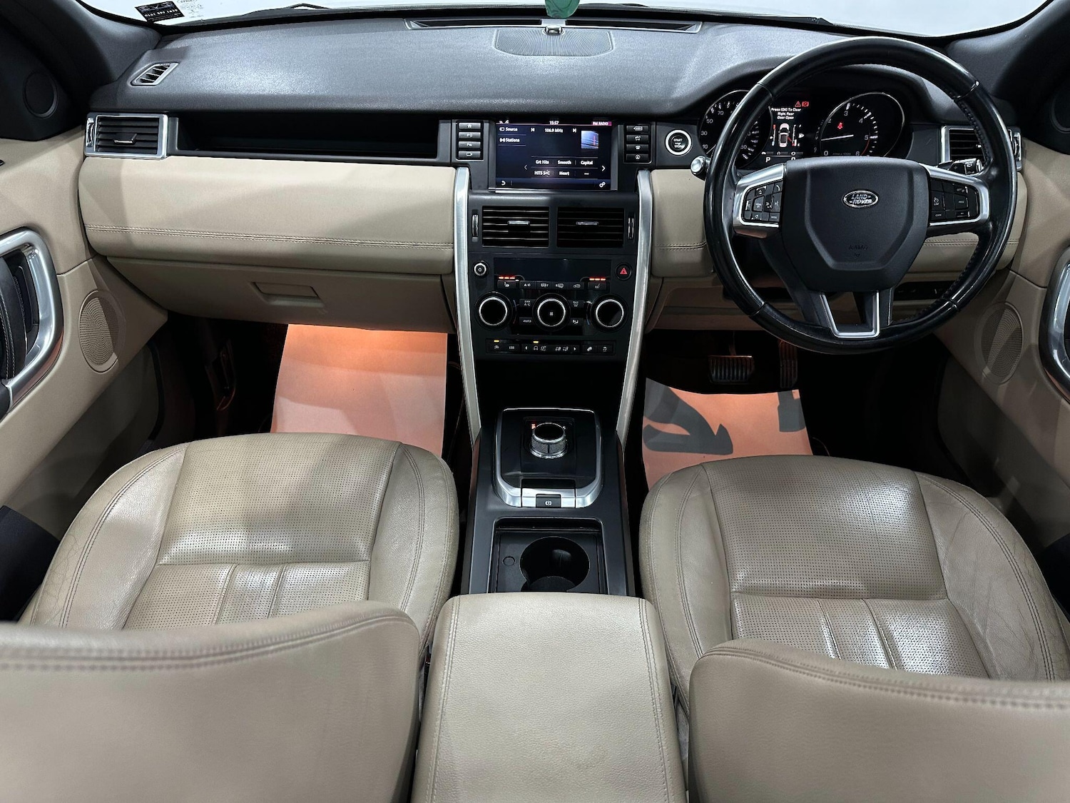 Used Land Rover Discovery Sport 2016 for sale - 76151661: Photo 30