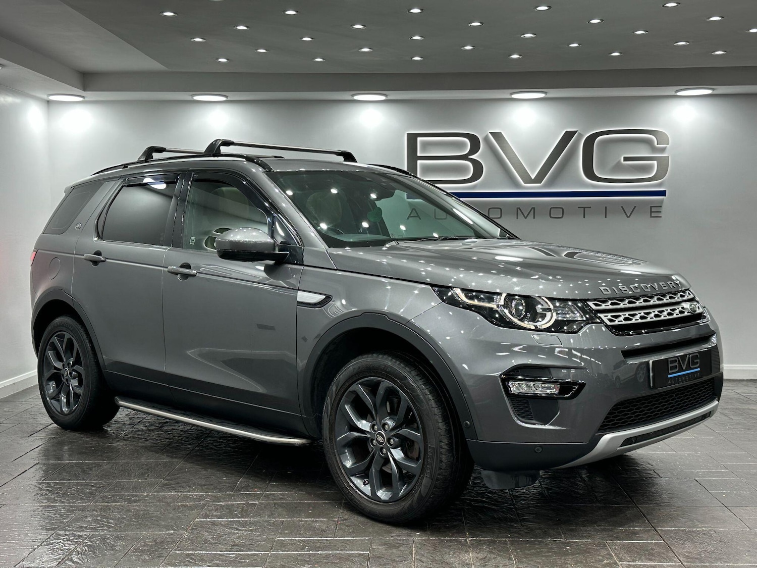 Used Land Rover Discovery Sport 2016 for sale - 76151661: Photo 4
