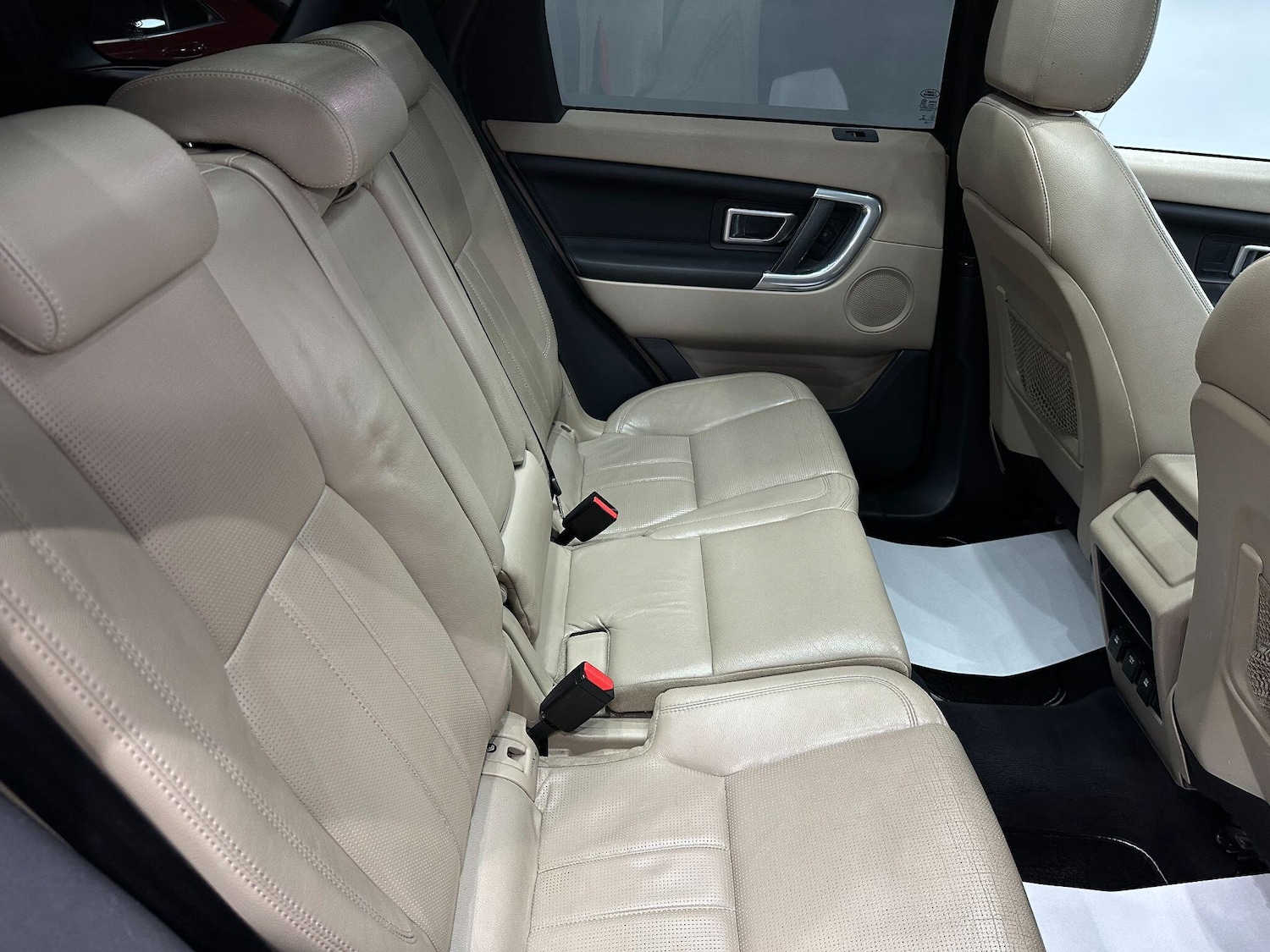 Used Land Rover Discovery Sport 2016 for sale - 76151661: Photo 44