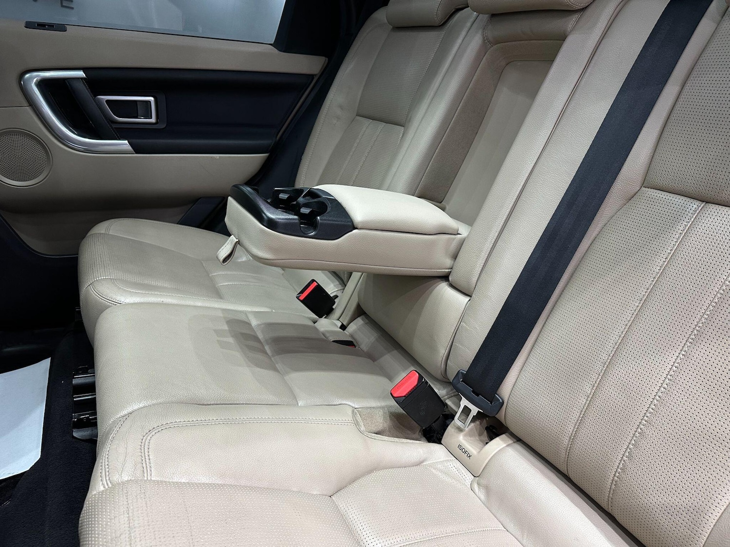 Used Land Rover Discovery Sport 2016 for sale - 76151661: Photo 47