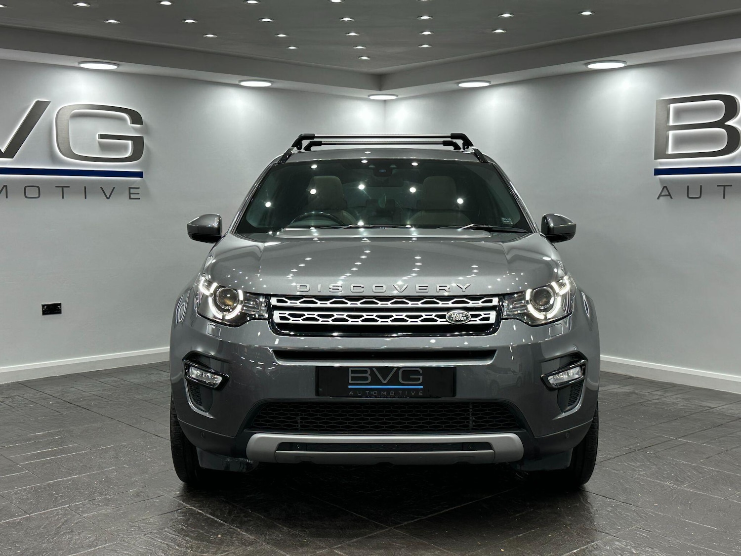 Used Land Rover Discovery Sport 2016 for sale - 76151661: Photo 5