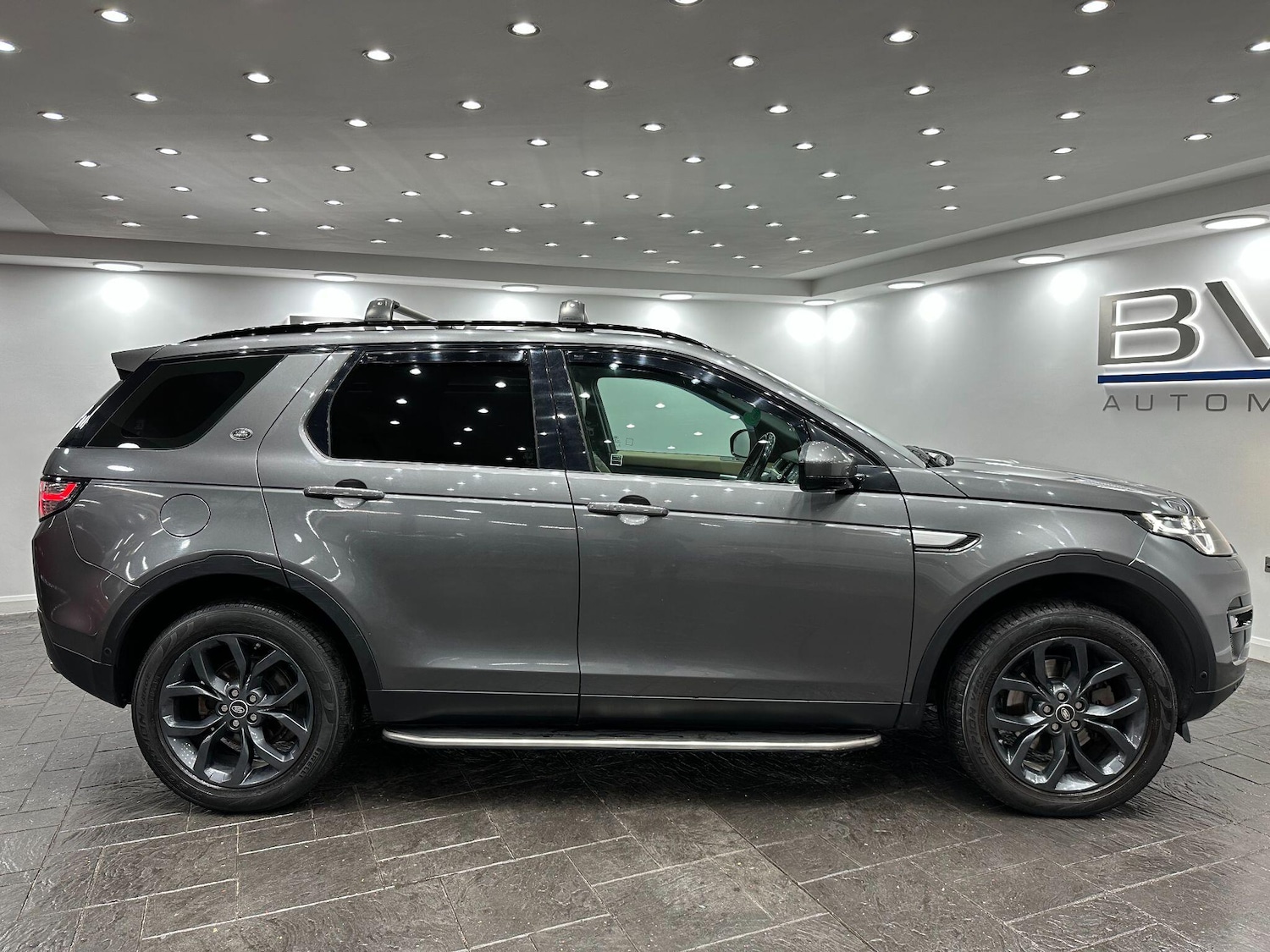 Used Land Rover Discovery Sport 2016 for sale - 76151661: Photo 8