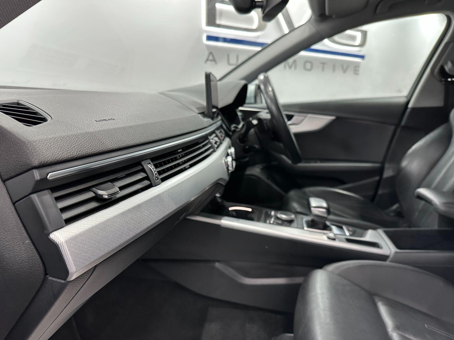 Used Audi A4 2019 for sale - 77925877: Photo 49