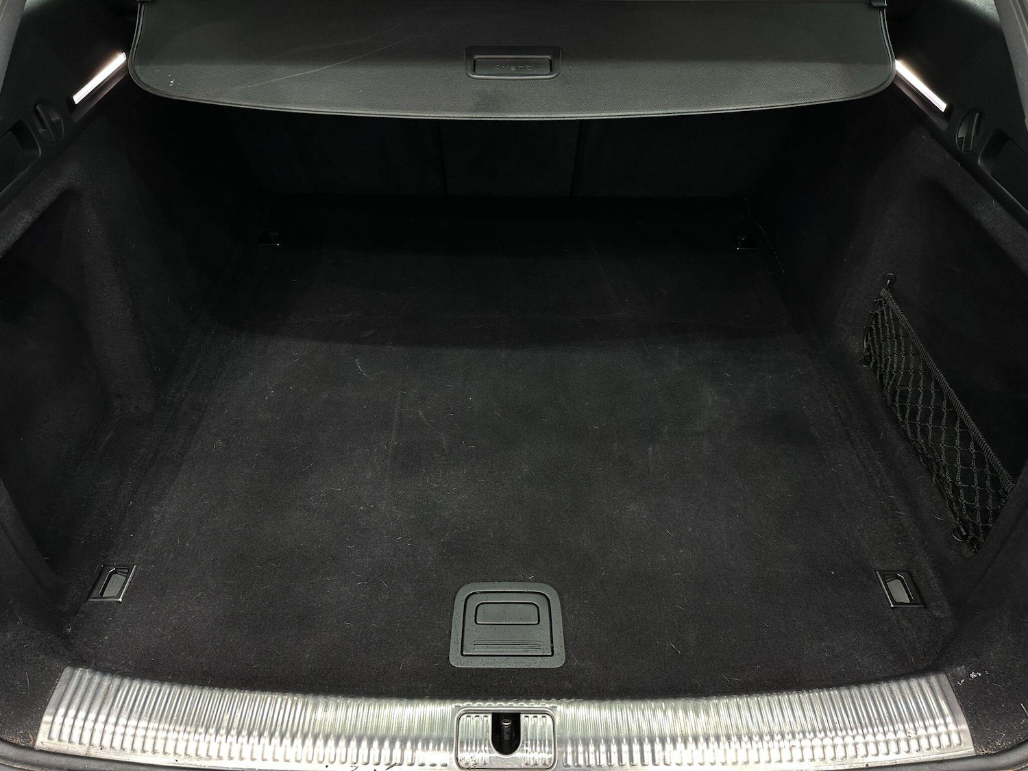 Used Audi A4 2019 for sale - 77925877: Photo 60