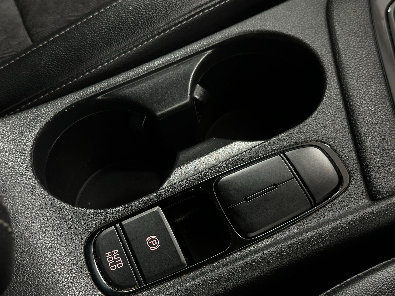 Used Kia Niro 2020 for sale - 76759510: Photo 35