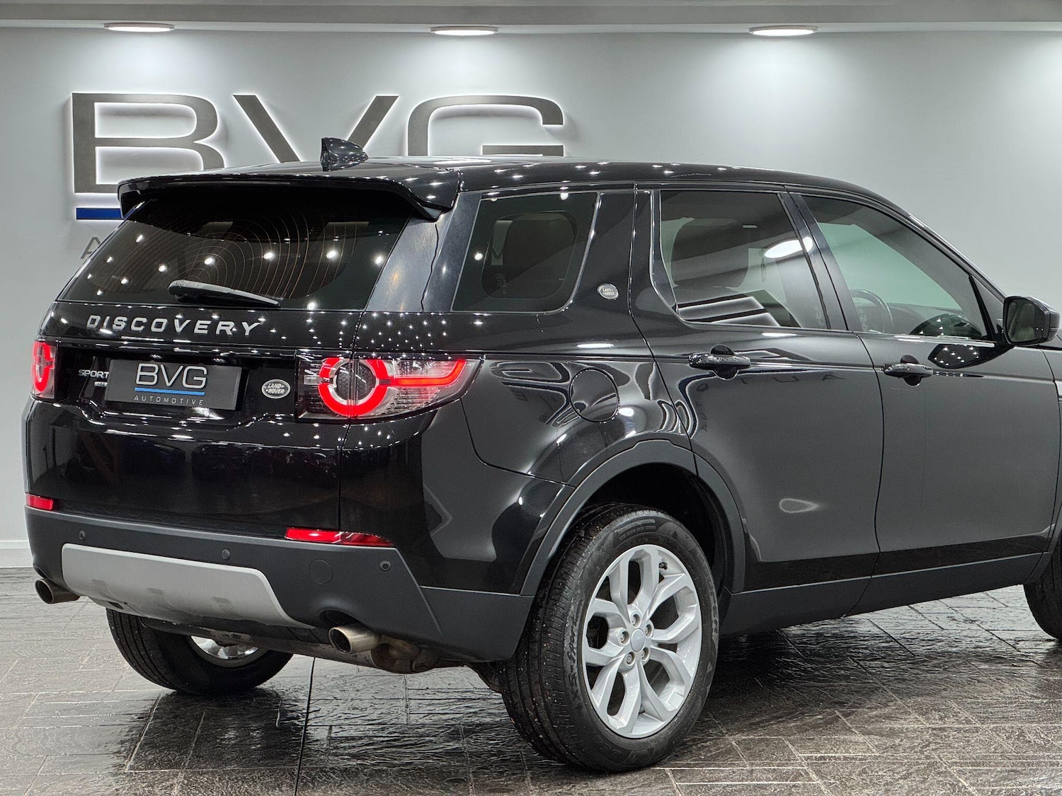 Used Land Rover Discovery Sport 2017 for sale - 77091656: Photo 17