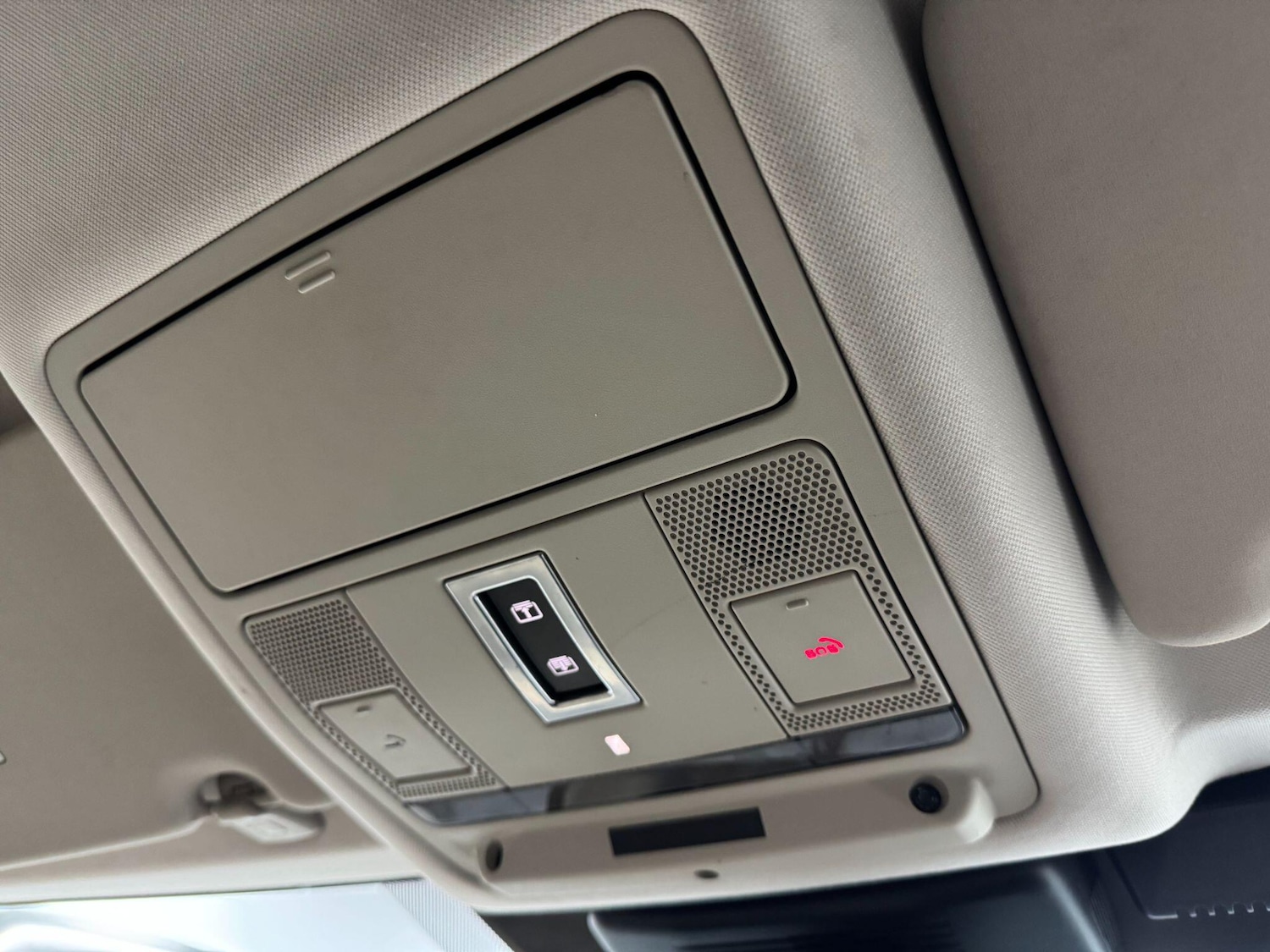 Used Land Rover Discovery Sport 2017 for sale - 77091656: Photo 27