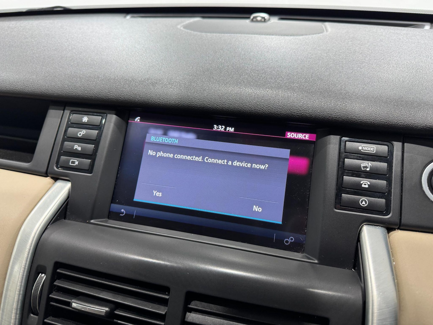 Used Land Rover Discovery Sport 2017 for sale - 77091656: Photo 33