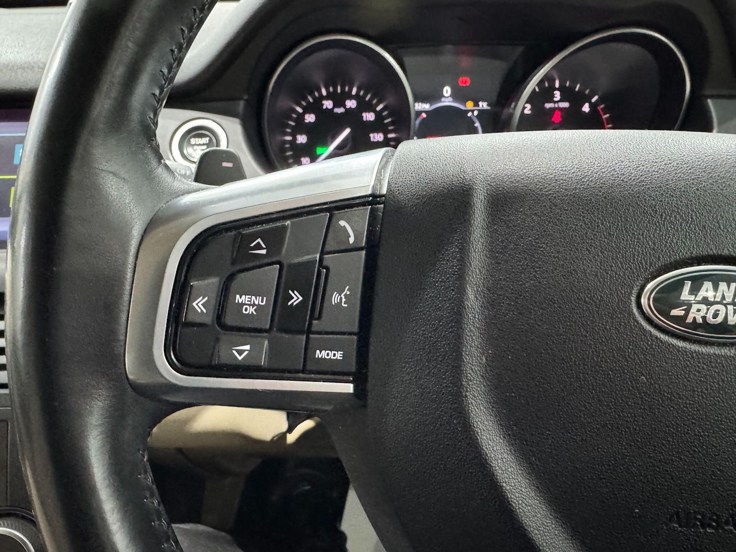 Used Land Rover Discovery Sport 2017 for sale - 77091656: Photo 40