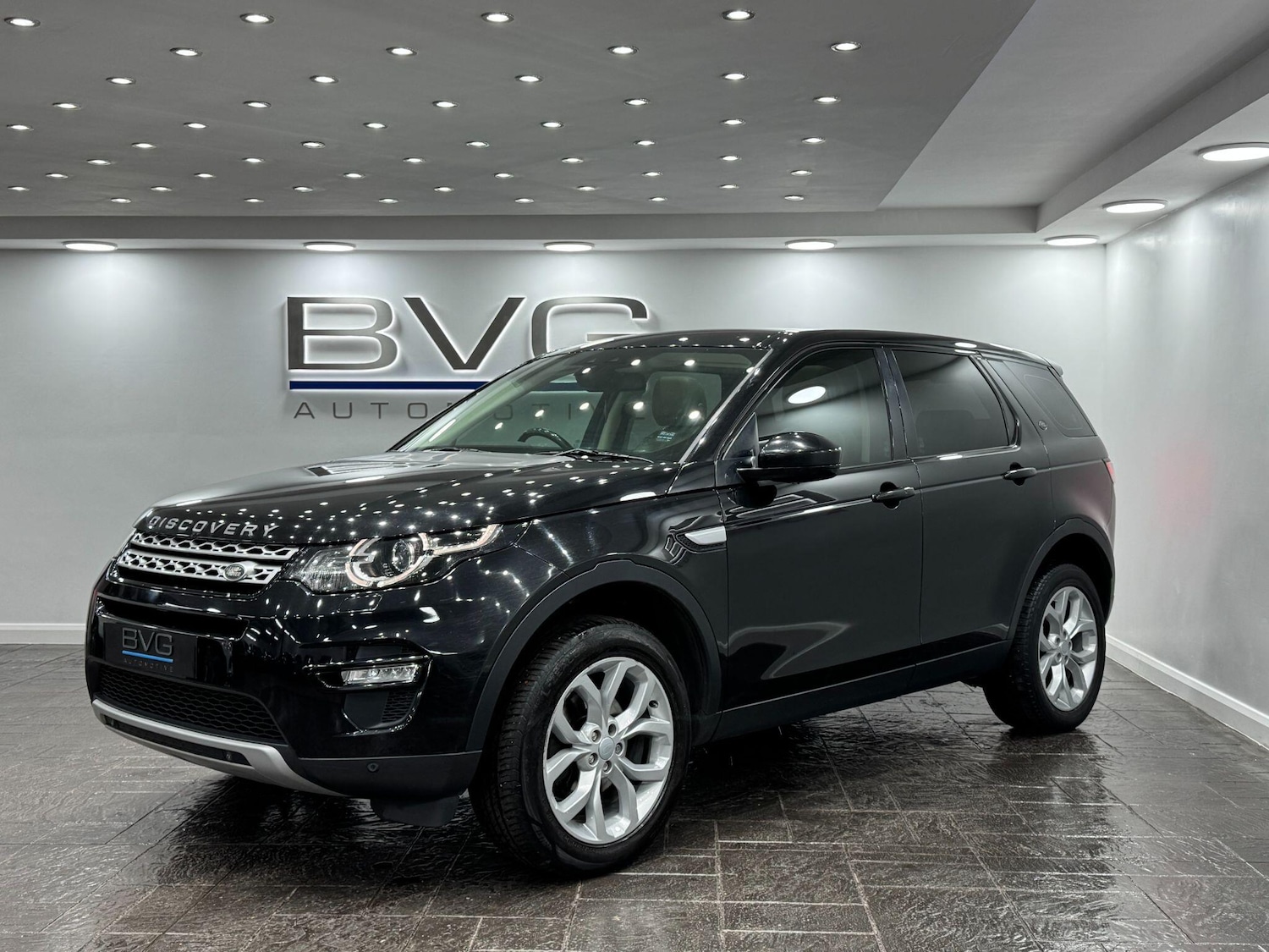 Used Land Rover Discovery Sport 2017 for sale - 77091656: Photo 6